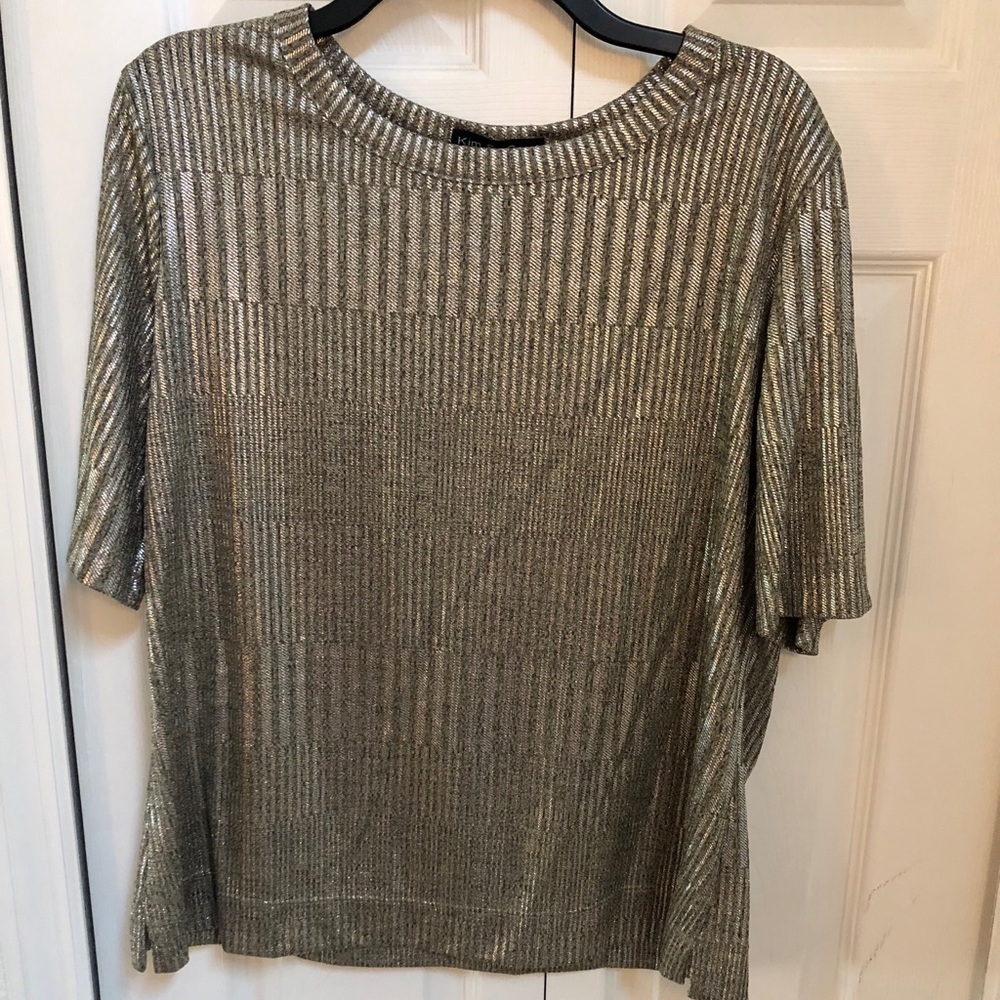 Gold Short Sleeve Top